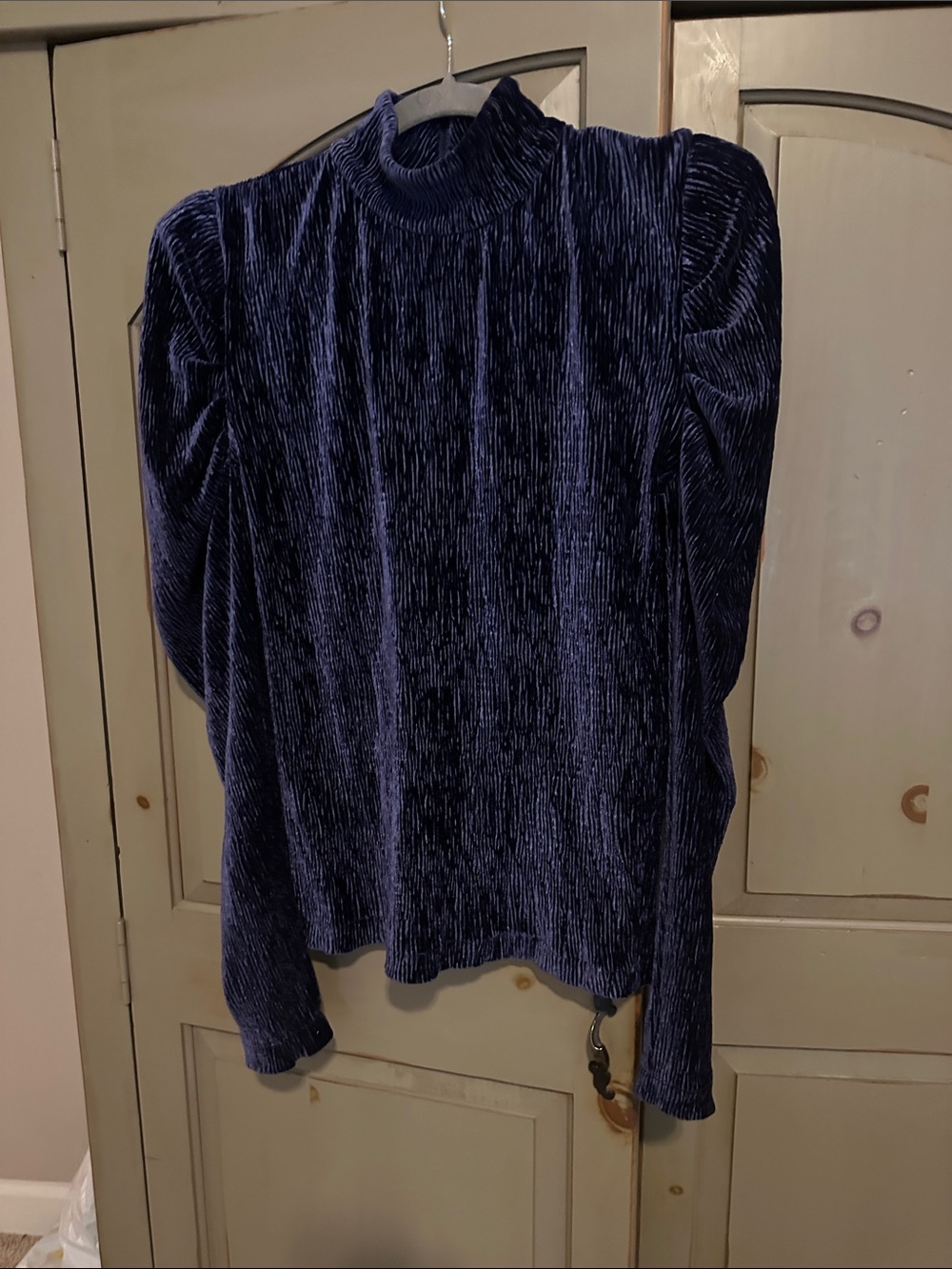 PatBO Crushed Velvet Mock Neck Top in Deep Navy
